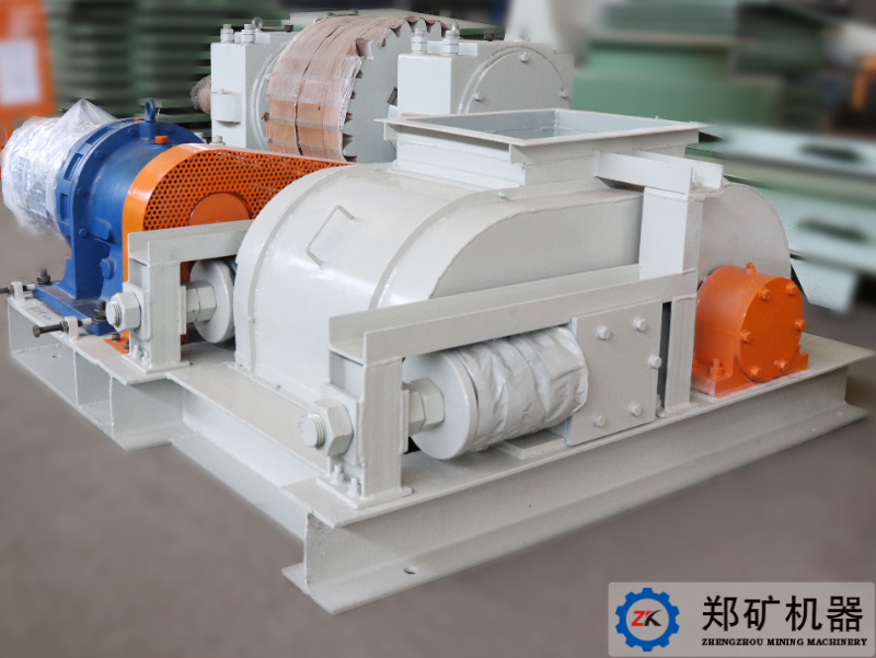 GL450×400對輥造粒機.jpg GL450×400對輥造粒機.jpg